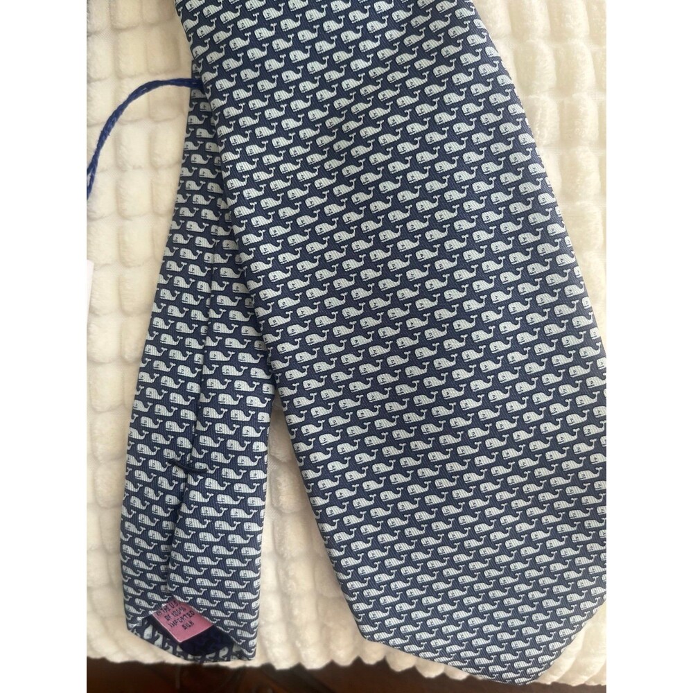 NWT Vineyard Vines Shep & Ian Navy Whale Silk Tie